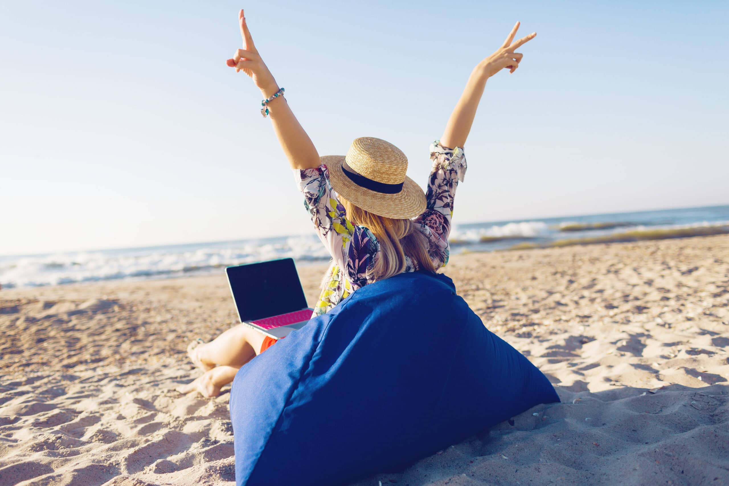 “Out of the Office” in 5 stappen en voorbeelden